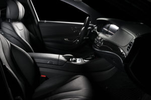 San Diego Luxury Black Car Service to Airport and Limousine