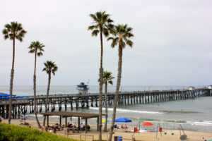 beach-view-in-orange-county-of-san-clemente-pier-from San Diego city captain transportation